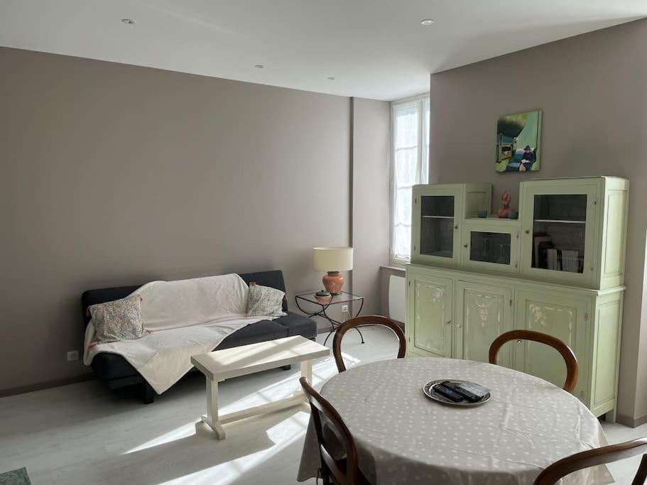 Superbe Appartement Plein Centre Millau Esterno foto